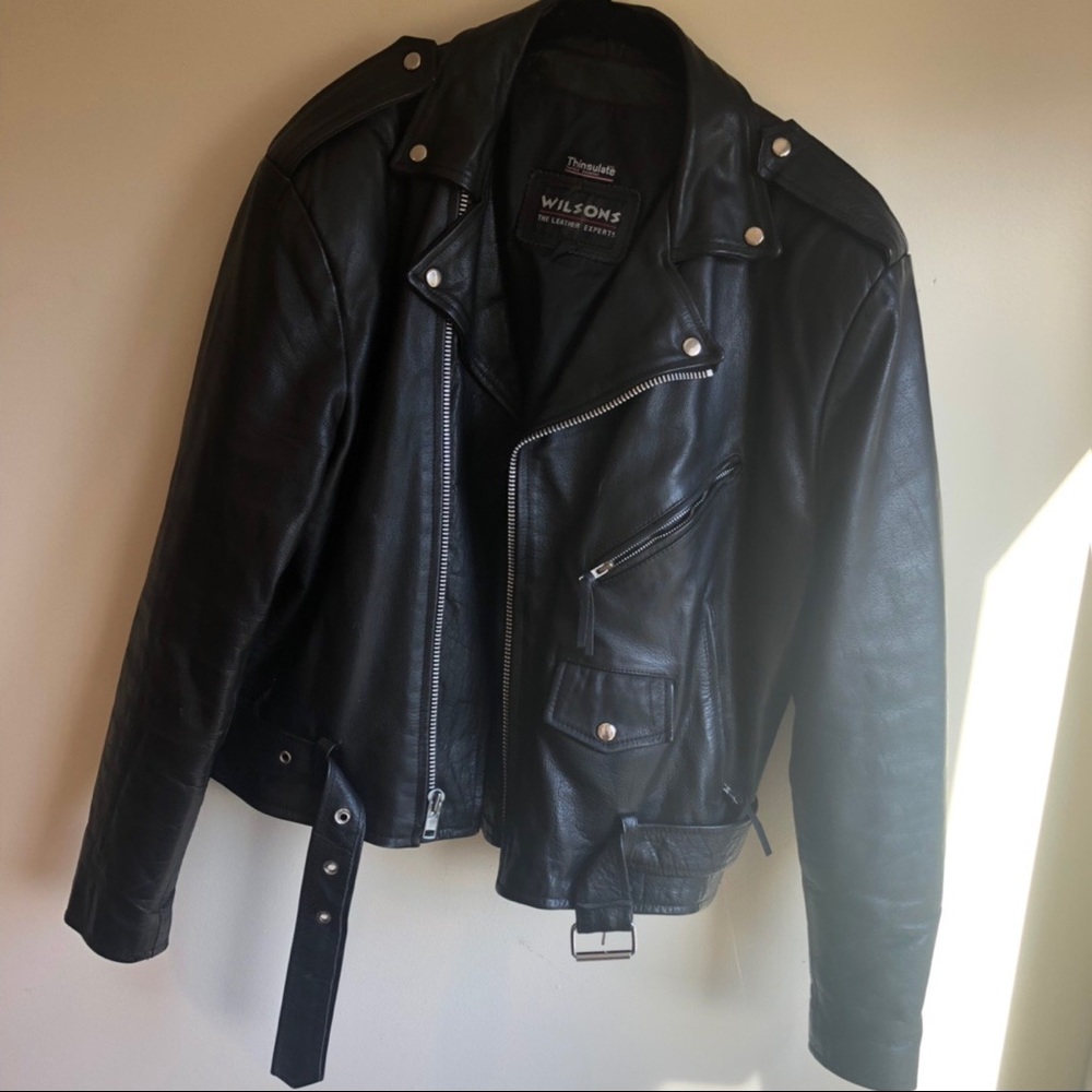 VINTAGE LEATHER JACKET